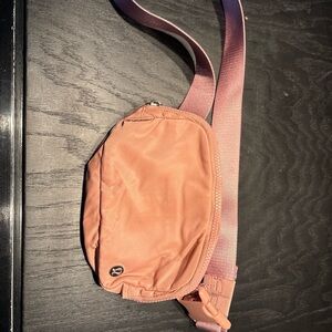 lululemon athletica rosewood sling belt bag